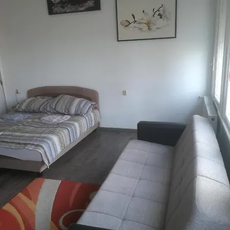 Next Door Apartamento Budapest