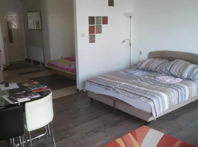 Next Door Apartamento