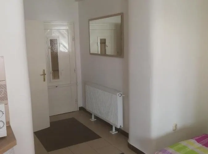 Next Door Apartamento